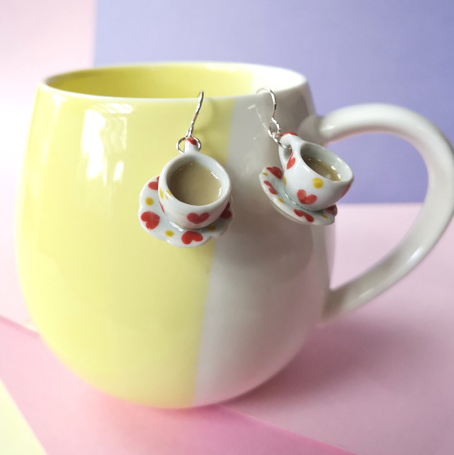 Tea cup dangles