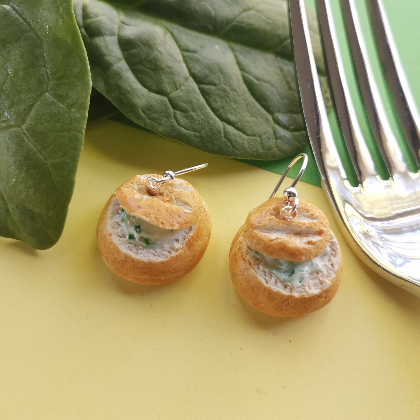 Cob loaf dip dangles